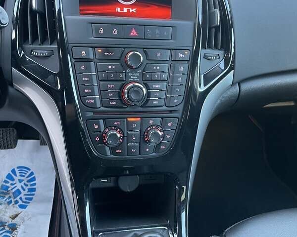 Черный Опель Астра, объемом двигателя 1.6 л и пробегом 292 тыс. км за 8950 $, фото 17 на Automoto.ua