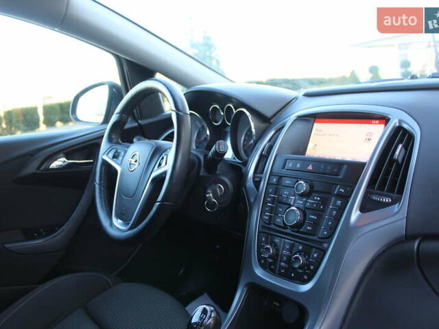 Черный Опель Астра, объемом двигателя 1.6 л и пробегом 205 тыс. км за 7790 $, фото 97 на Automoto.ua