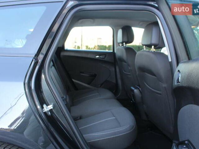 Черный Опель Астра, объемом двигателя 1.6 л и пробегом 205 тыс. км за 7790 $, фото 87 на Automoto.ua