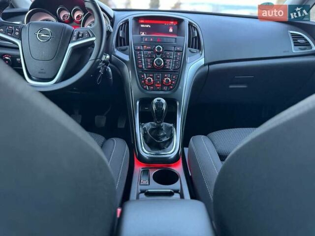 Чорний Опель Астра, об'ємом двигуна 1.6 л та пробігом 206 тис. км за 8950 $, фото 60 на Automoto.ua