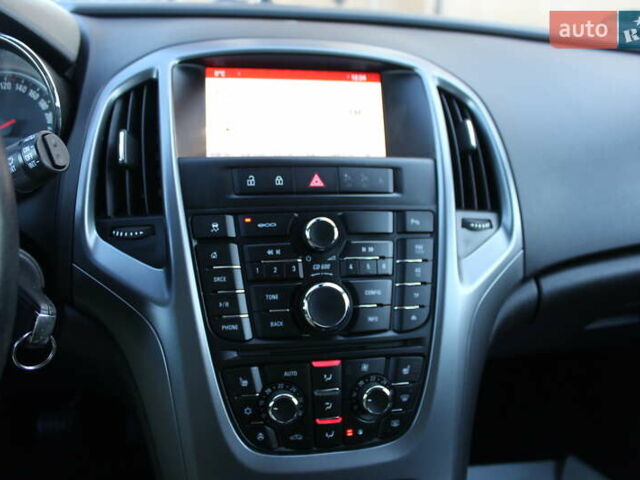 Черный Опель Астра, объемом двигателя 1.6 л и пробегом 205 тыс. км за 7790 $, фото 62 на Automoto.ua