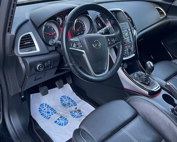 Черный Опель Астра, объемом двигателя 1.6 л и пробегом 292 тыс. км за 8950 $, фото 14 на Automoto.ua