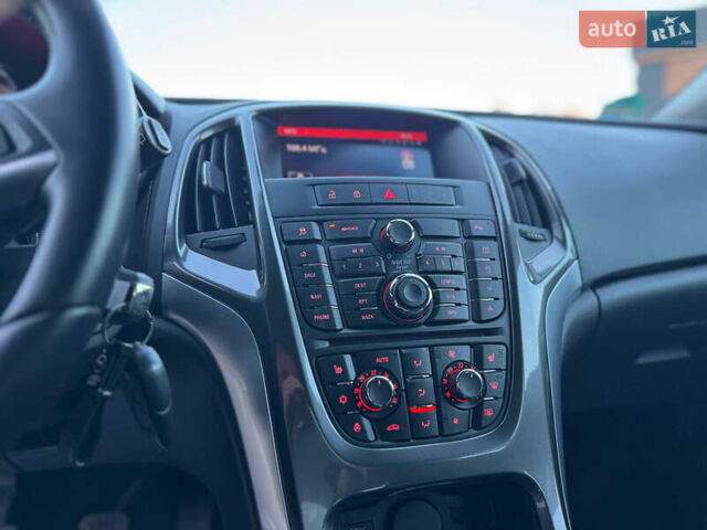 Опель Астра 2015 у Дрогобичі на Automoto.ua Чорний Опель Астра, об'ємом двигуна 1.6 л та пробігом 196 тис. км за 8550 $, фото 51 на Automoto.ua