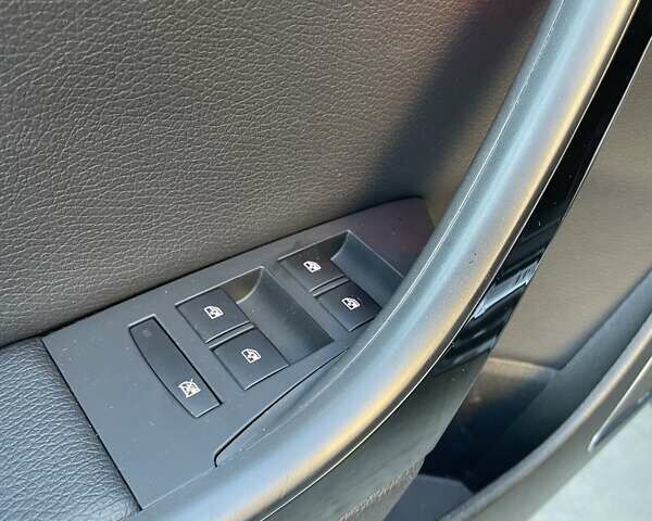 Черный Опель Астра, объемом двигателя 1.6 л и пробегом 292 тыс. км за 8950 $, фото 11 на Automoto.ua