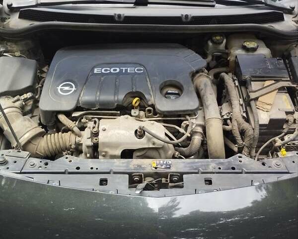 Черный Опель Астра, объемом двигателя 1.6 л и пробегом 188 тыс. км за 8100 $, фото 3 на Automoto.ua