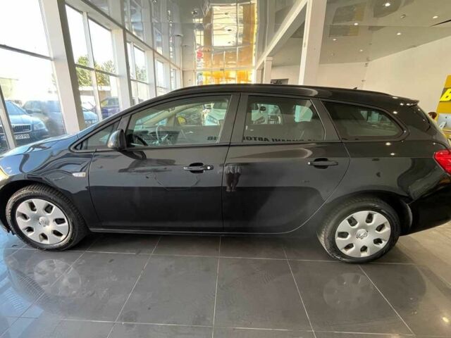 Черный Опель Астра, объемом двигателя 1.6 л и пробегом 291 тыс. км за 8200 $, фото 3 на Automoto.ua