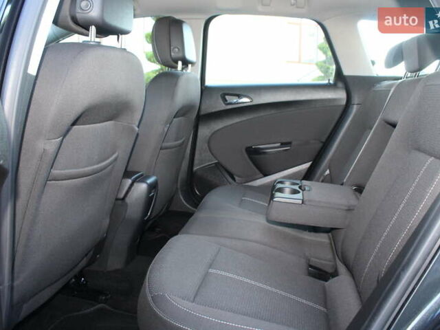 Черный Опель Астра, объемом двигателя 1.6 л и пробегом 205 тыс. км за 8290 $, фото 76 на Automoto.ua