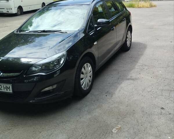 Черный Опель Астра, объемом двигателя 1.6 л и пробегом 188 тыс. км за 8100 $, фото 6 на Automoto.ua