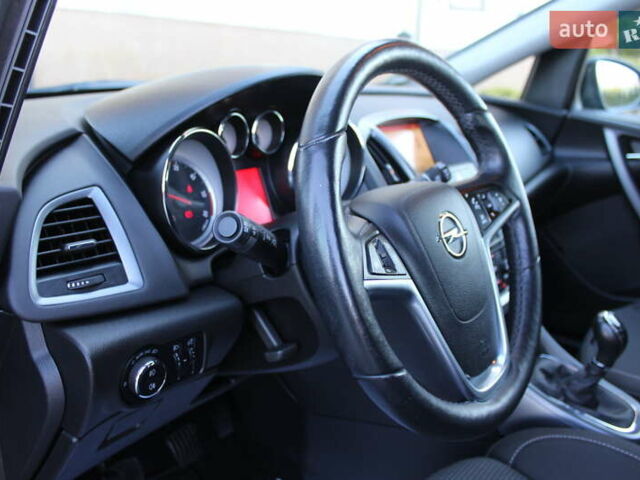 Черный Опель Астра, объемом двигателя 1.6 л и пробегом 205 тыс. км за 8290 $, фото 53 на Automoto.ua