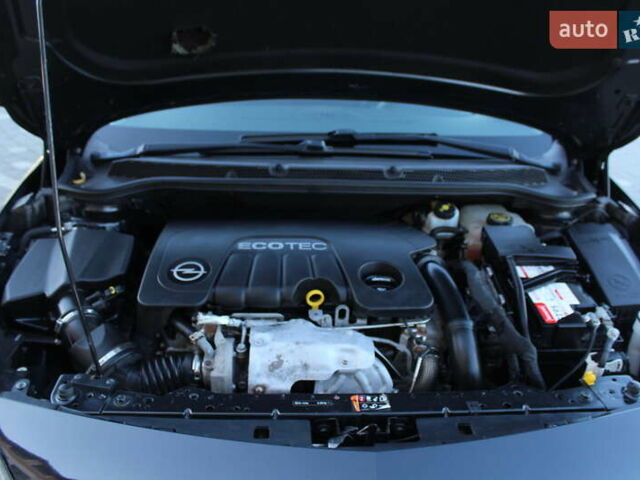 Черный Опель Астра, объемом двигателя 1.6 л и пробегом 205 тыс. км за 8290 $, фото 107 на Automoto.ua