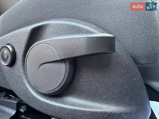 Чорний Опель Астра, об'ємом двигуна 1.6 л та пробігом 206 тис. км за 8950 $, фото 81 на Automoto.ua