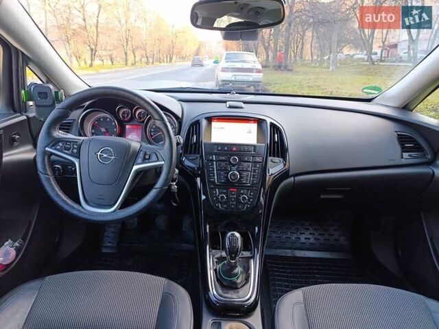 Чорний Опель Астра, об'ємом двигуна 1.6 л та пробігом 187 тис. км за 8700 $, фото 4 на Automoto.ua