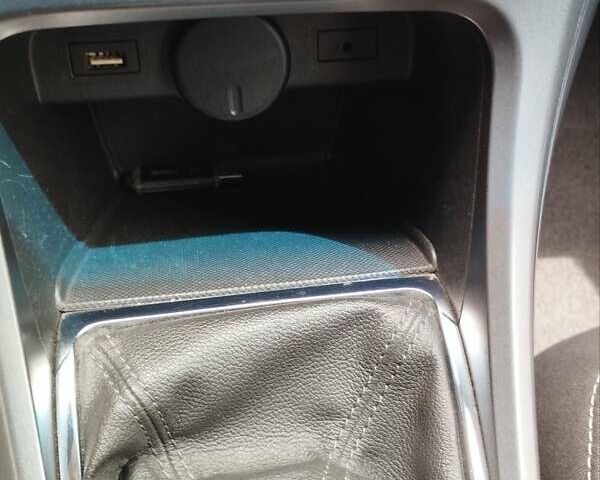 Черный Опель Астра, объемом двигателя 1.6 л и пробегом 188 тыс. км за 8100 $, фото 5 на Automoto.ua