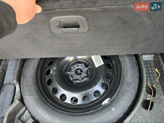 Черный Опель Астра, объемом двигателя 1.6 л и пробегом 183 тыс. км за 8850 $, фото 65 на Automoto.ua
