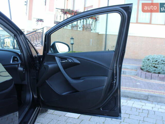 Черный Опель Астра, объемом двигателя 1.6 л и пробегом 205 тыс. км за 7790 $, фото 101 на Automoto.ua