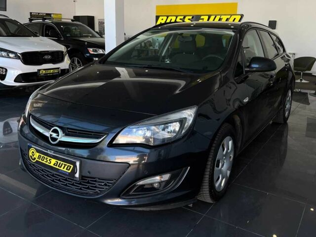 Черный Опель Астра, объемом двигателя 1.6 л и пробегом 291 тыс. км за 8200 $, фото 2 на Automoto.ua