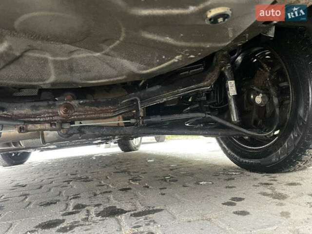 Чорний Опель Астра, об'ємом двигуна 1.6 л та пробігом 250 тис. км за 8800 $, фото 17 на Automoto.ua