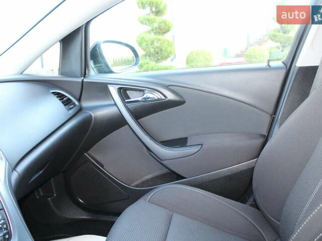 Черный Опель Астра, объемом двигателя 1.6 л и пробегом 205 тыс. км за 8290 $, фото 65 на Automoto.ua