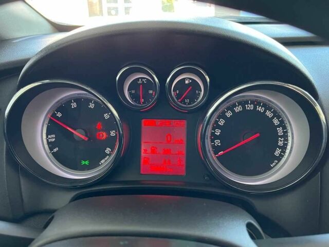 Чорний Опель Астра, об'ємом двигуна 1.6 л та пробігом 291 тис. км за 8200 $, фото 17 на Automoto.ua