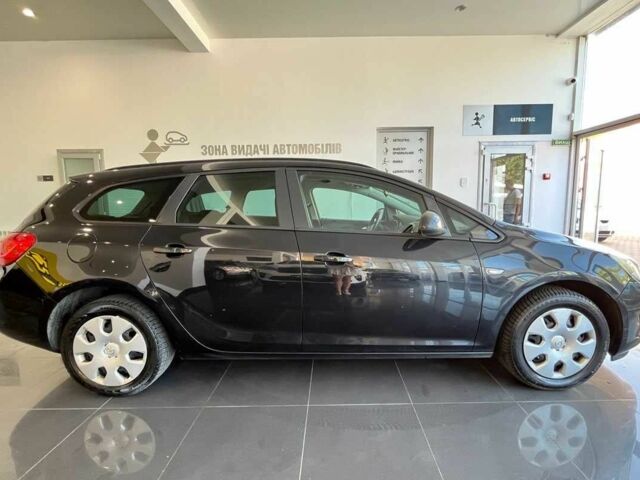 Чорний Опель Астра, об'ємом двигуна 1.6 л та пробігом 291 тис. км за 8200 $, фото 7 на Automoto.ua
