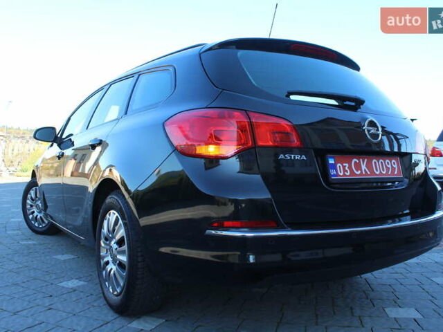 Черный Опель Астра, объемом двигателя 1.6 л и пробегом 205 тыс. км за 7790 $, фото 6 на Automoto.ua