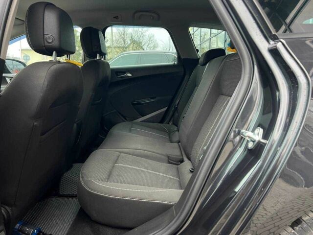 Черный Опель Астра, объемом двигателя 1.6 л и пробегом 145 тыс. км за 9600 $, фото 19 на Automoto.ua