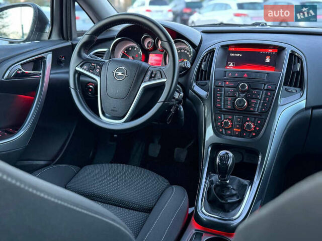 Опель Астра 2015 у Дрогобичі на Automoto.ua Чорний Опель Астра, об'ємом двигуна 1.6 л та пробігом 196 тис. км за 8550 $, фото 79 на Automoto.ua