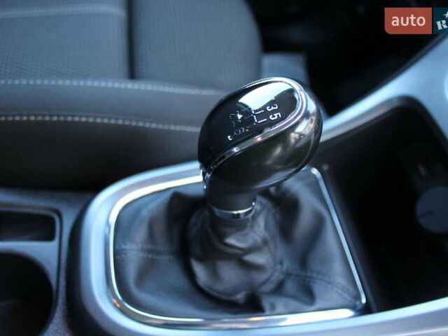 Черный Опель Астра, объемом двигателя 1.6 л и пробегом 205 тыс. км за 7790 $, фото 99 на Automoto.ua