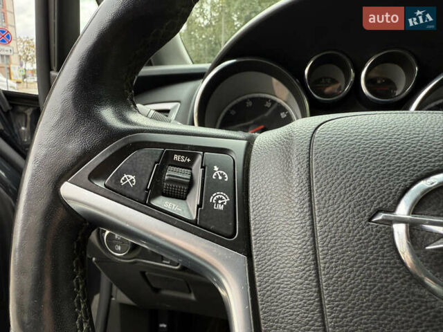 Черный Опель Астра, объемом двигателя 1.6 л и пробегом 243 тыс. км за 10350 $, фото 19 на Automoto.ua