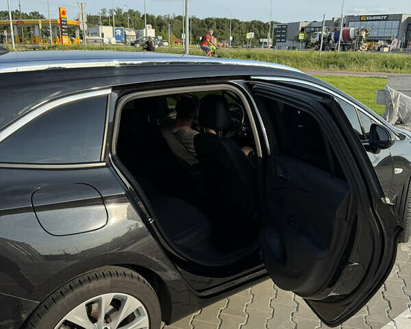 Опель Астра 2016 в Луцке на Automoto.ua Черный Опель Астра, объемом двигателя 1.6 л и пробегом 263 тыс. км за 10500 $, фото 10 на Automoto.ua