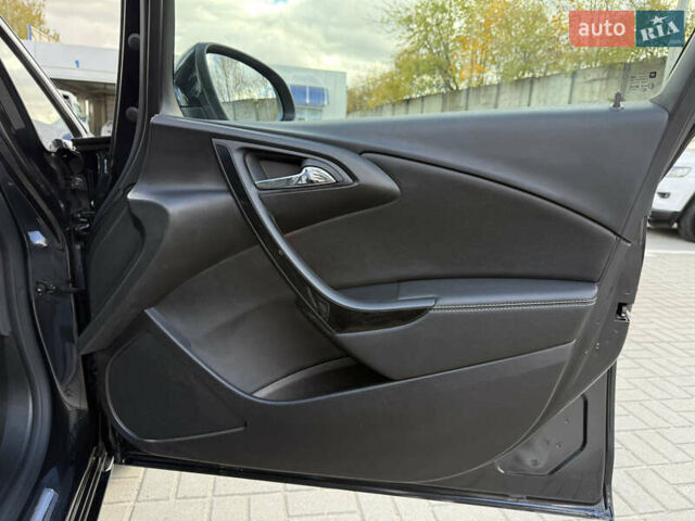 Черный Опель Астра, объемом двигателя 1.6 л и пробегом 220 тыс. км за 9900 $, фото 41 на Automoto.ua