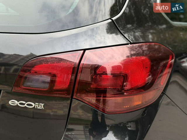 Черный Опель Астра, объемом двигателя 1.6 л и пробегом 243 тыс. км за 10350 $, фото 15 на Automoto.ua