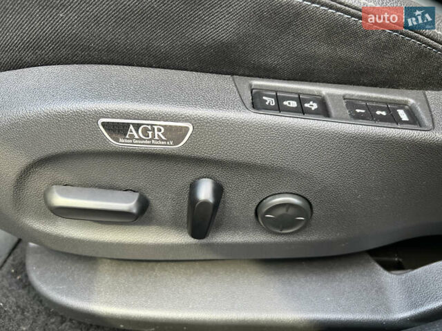 Черный Опель Астра, объемом двигателя 1.6 л и пробегом 250 тыс. км за 10450 $, фото 46 на Automoto.ua