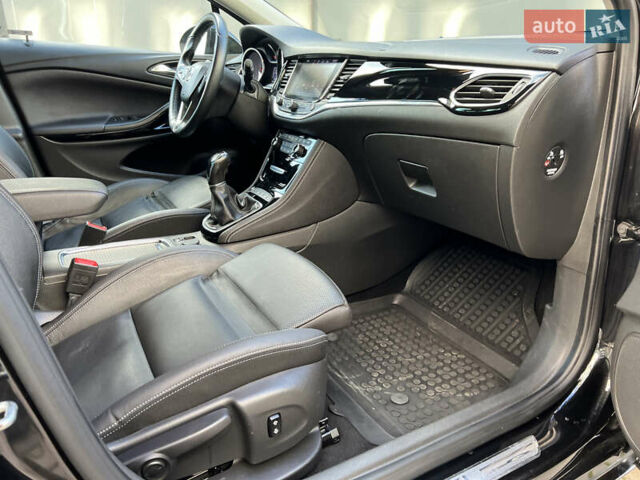 Черный Опель Астра, объемом двигателя 1.6 л и пробегом 250 тыс. км за 10450 $, фото 84 на Automoto.ua
