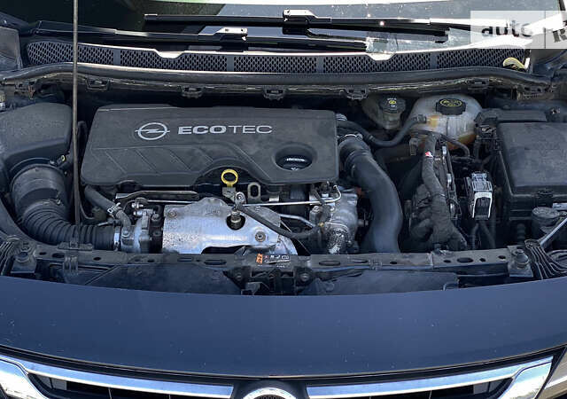 Черный Опель Астра, объемом двигателя 1.6 л и пробегом 223 тыс. км за 12000 $, фото 24 на Automoto.ua