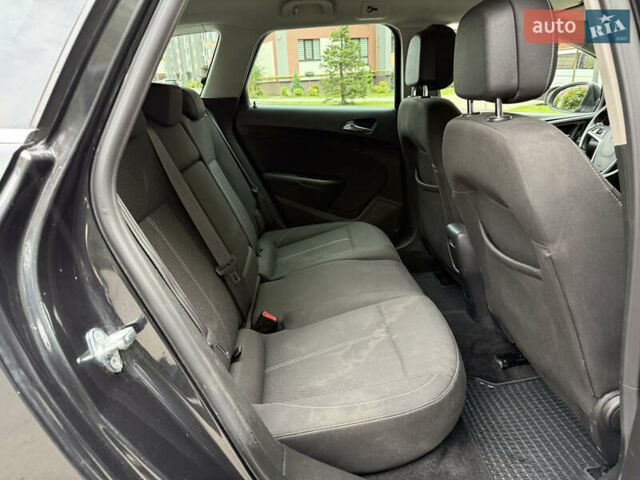 Черный Опель Астра, объемом двигателя 1.6 л и пробегом 243 тыс. км за 10350 $, фото 46 на Automoto.ua