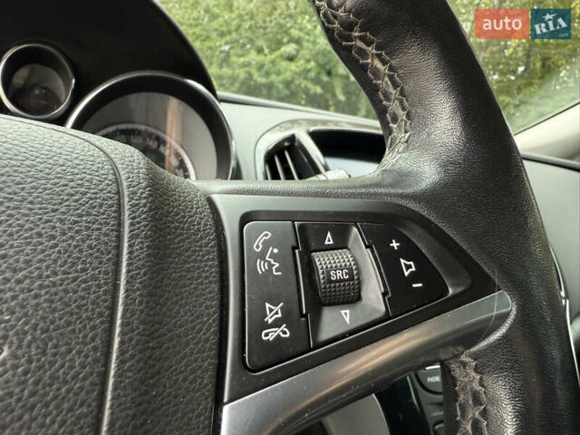 Черный Опель Астра, объемом двигателя 1.6 л и пробегом 243 тыс. км за 10350 $, фото 20 на Automoto.ua