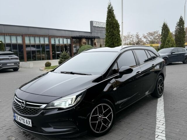Черный Опель Астра, объемом двигателя 1.6 л и пробегом 190 тыс. км за 10600 $, фото 9 на Automoto.ua