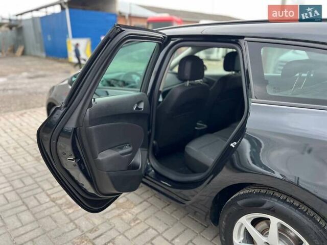 Чорний Опель Астра, об'ємом двигуна 1.6 л та пробігом 146 тис. км за 8900 $, фото 13 на Automoto.ua