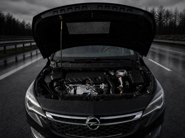 Чорний Опель Астра, об'ємом двигуна 0 л та пробігом 218 тис. км за 9550 $, фото 5 на Automoto.ua