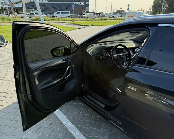 Опель Астра 2016 в Луцке на Automoto.ua Черный Опель Астра, объемом двигателя 1.6 л и пробегом 263 тыс. км за 10500 $, фото 12 на Automoto.ua
