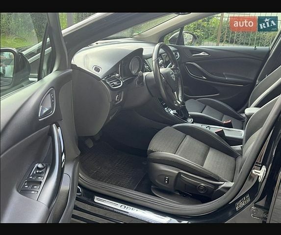Черный Опель Астра, объемом двигателя 1.6 л и пробегом 205 тыс. км за 11550 $, фото 41 на Automoto.ua