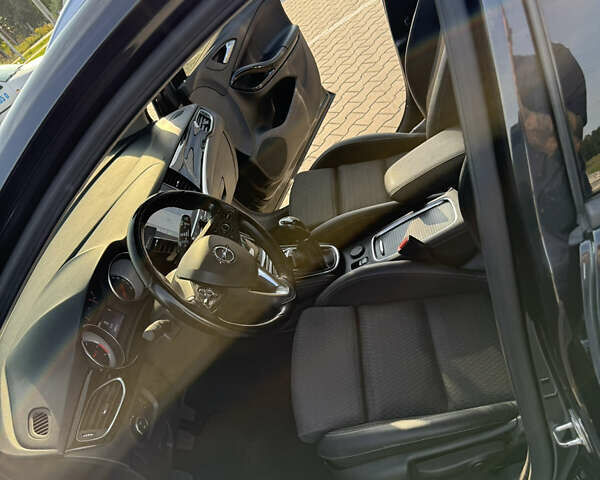 Опель Астра 2016 в Луцке на Automoto.ua Черный Опель Астра, объемом двигателя 1.6 л и пробегом 263 тыс. км за 10500 $, фото 13 на Automoto.ua