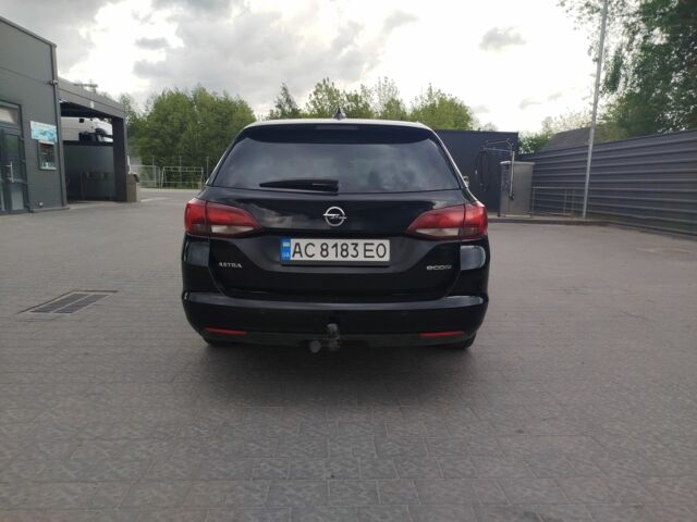 Черный Опель Астра, объемом двигателя 1.6 л и пробегом 240 тыс. км за 9533 $, фото 4 на Automoto.ua