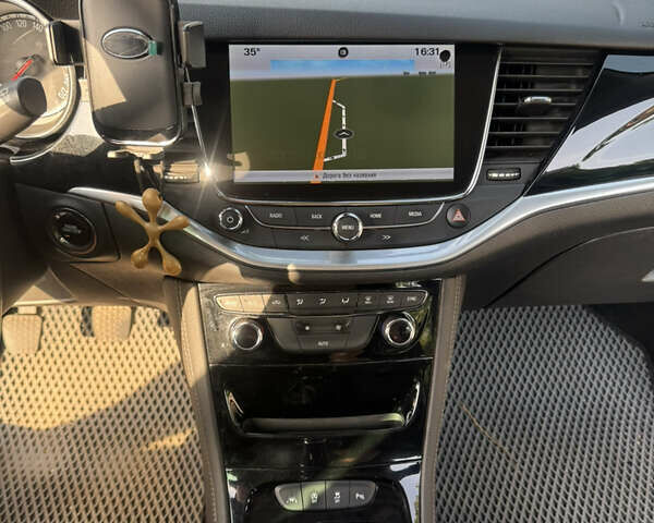 Чорний Опель Астра, об'ємом двигуна 1.6 л та пробігом 307 тис. км за 9000 $, фото 12 на Automoto.ua