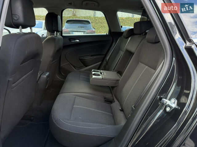 Черный Опель Астра, объемом двигателя 1.6 л и пробегом 220 тыс. км за 9900 $, фото 34 на Automoto.ua