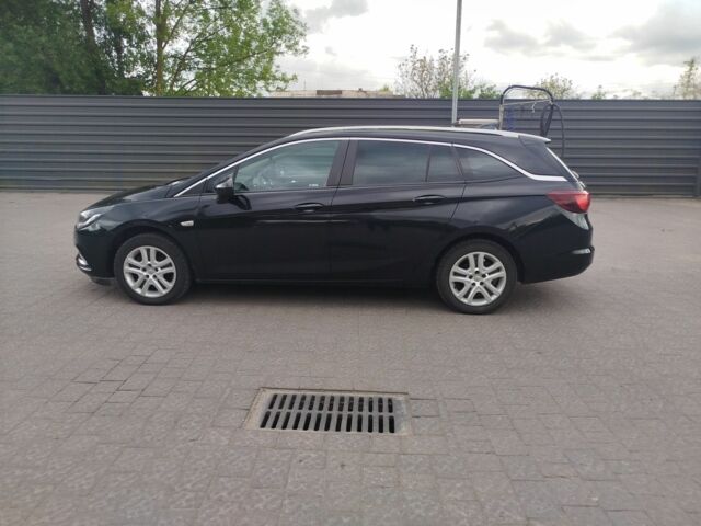 Черный Опель Астра, объемом двигателя 1.6 л и пробегом 240 тыс. км за 9533 $, фото 12 на Automoto.ua