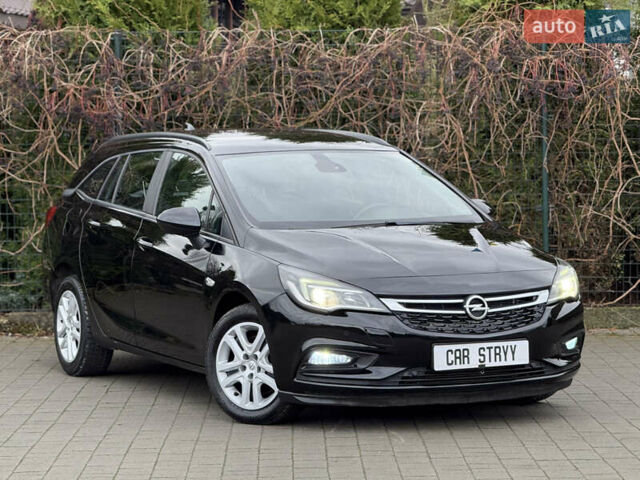 Чорний Опель Астра, об'ємом двигуна 1.6 л та пробігом 196 тис. км за 10999 $, фото 1 на Automoto.ua