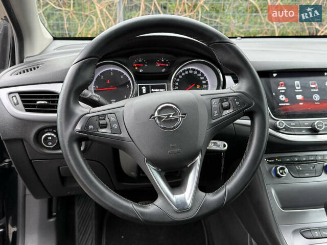 Чорний Опель Астра, об'ємом двигуна 1.6 л та пробігом 196 тис. км за 10999 $, фото 43 на Automoto.ua