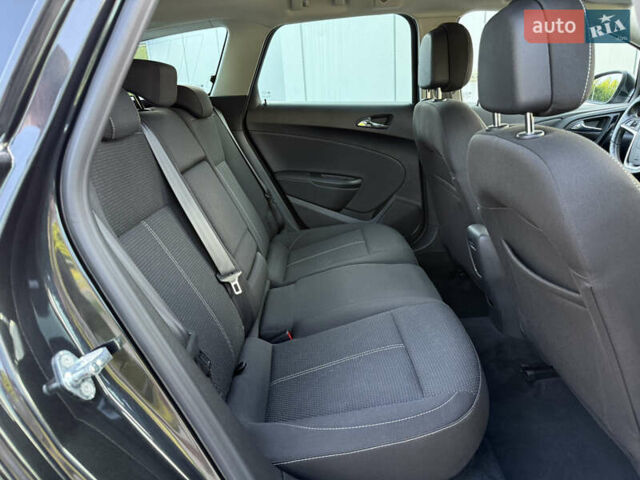 Черный Опель Астра, объемом двигателя 1.6 л и пробегом 225 тыс. км за 9800 $, фото 45 на Automoto.ua
